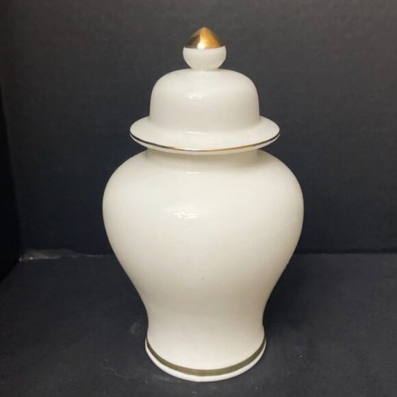 Vtg Jay Fine China Ginger Jar Parrots Birds Cherry Blossoms Japan 8" H - Picture 3 of 8